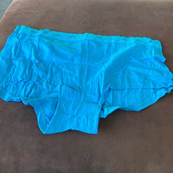 Bundle of Two New Woman’s Briefs - Picture 4 of 6